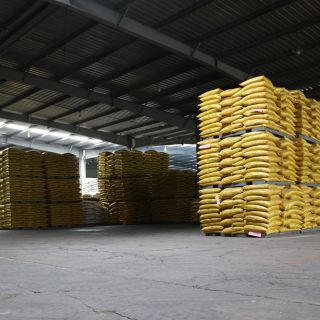 富川飼料成品庫